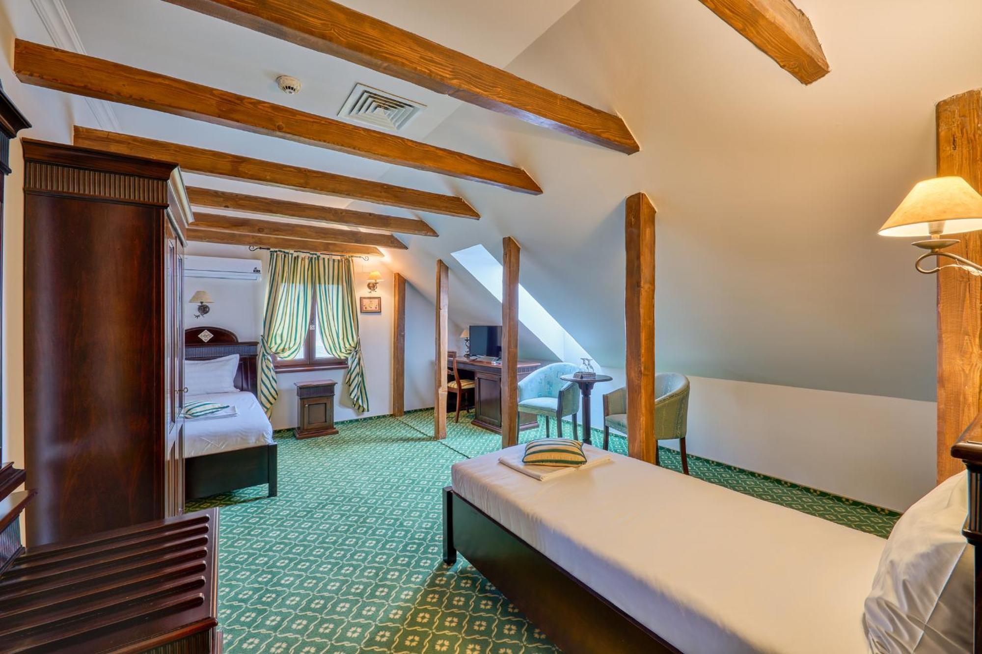 Hotel Classico Тимишоара Екстериор снимка