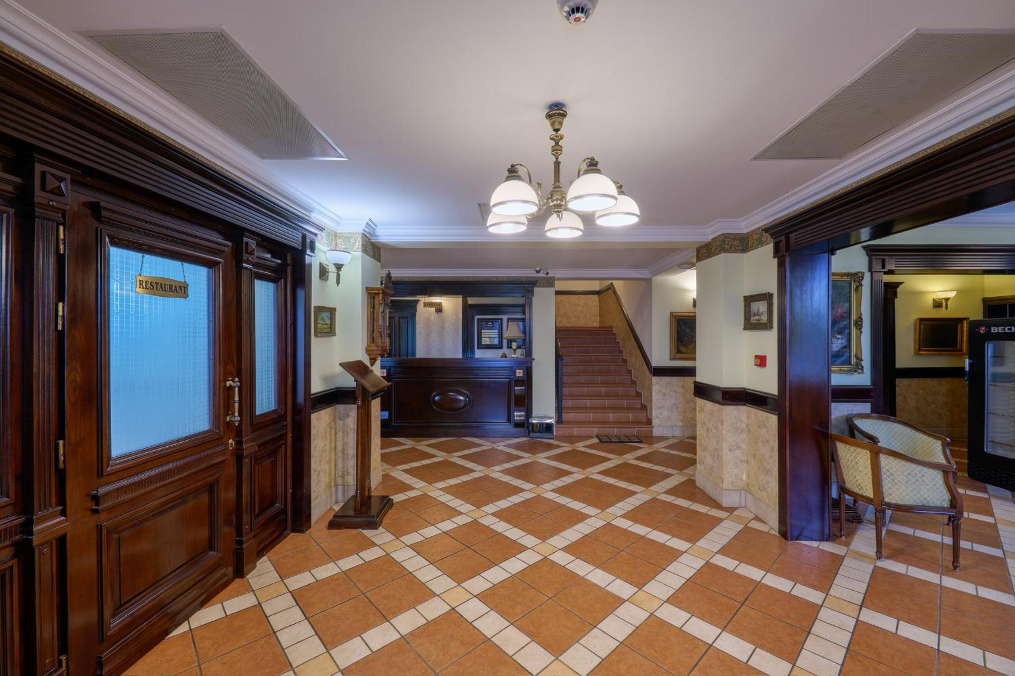 Hotel Classico Тимишоара Екстериор снимка