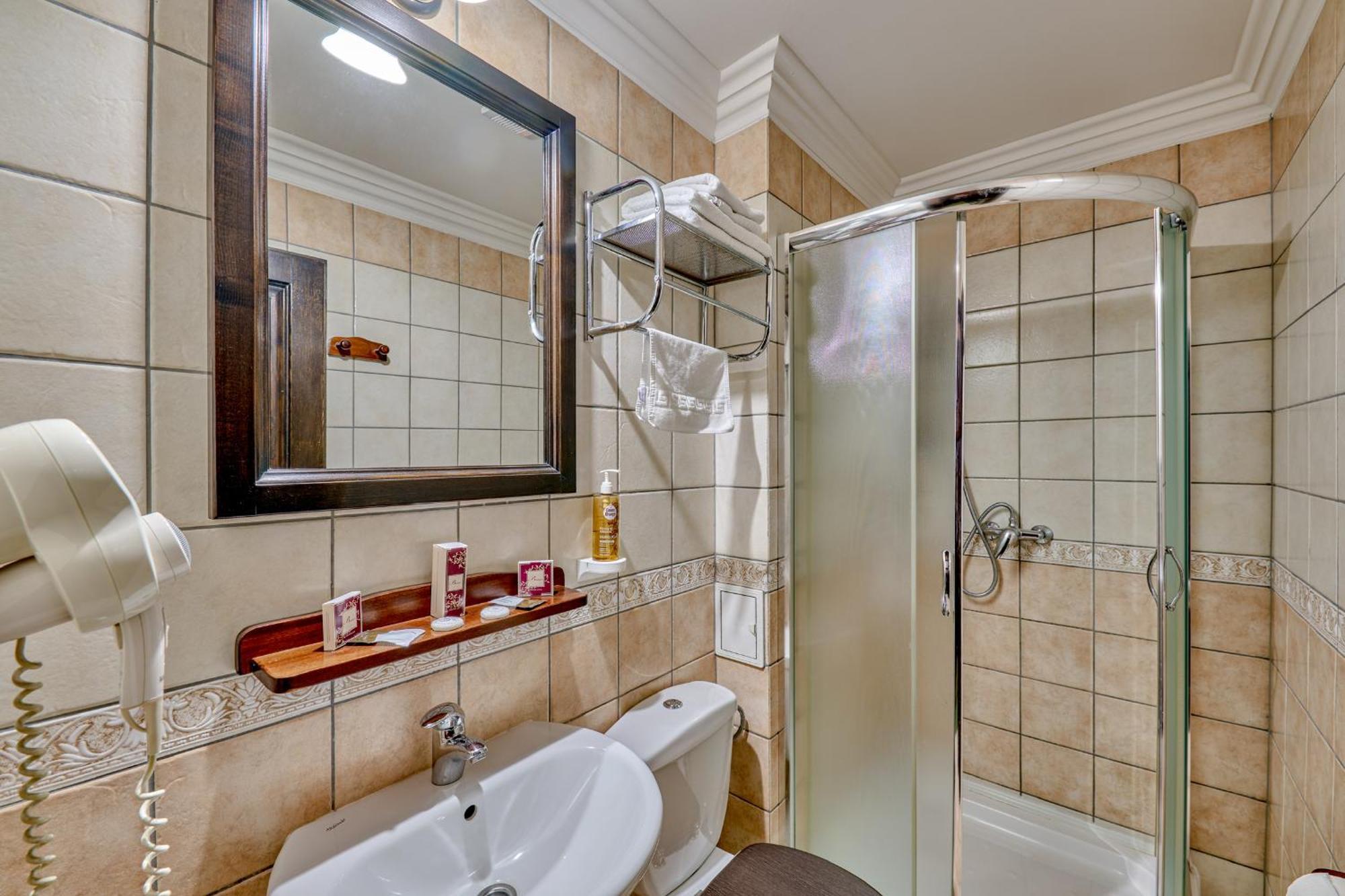 Hotel Classico Тимишоара Екстериор снимка